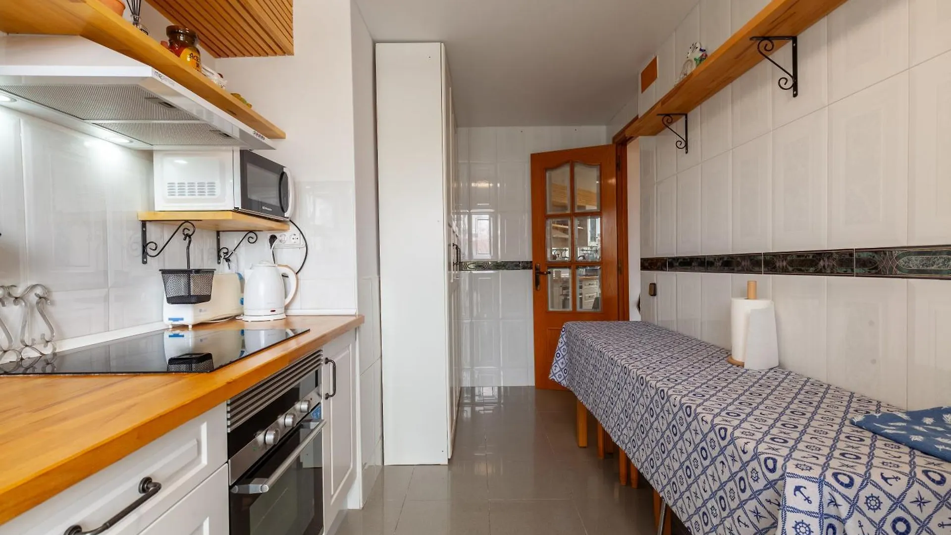 Sea View Apartments マルグラット・デ・マル