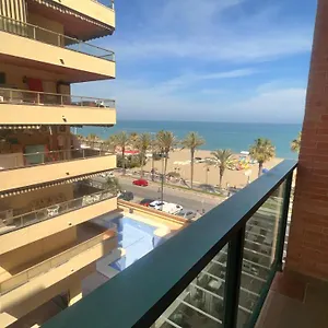 https://front-line-beach-torremolinos.es-andalucia.com
