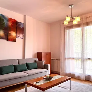 La Buhardilla De - L'amfitriona Apartamento